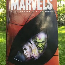 Marvels: The Remastered Edition by Kurt Busiek and Alex Ross (75% Discount!)