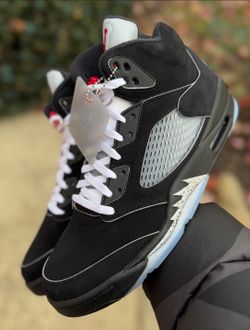 Jordan 5 Black Metallic Size 7y $225... Size 11.5 12 $395 
