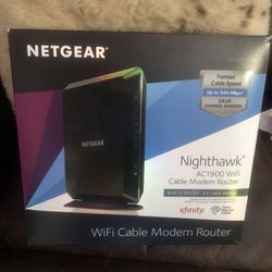 NETGEAR NIGHTHAWK AC 1900 WIFI ROUTER 