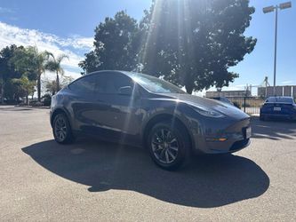 2020 Tesla Model Y
