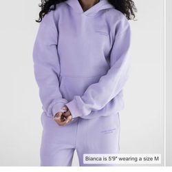 LIGHT PURPLE COMFRT HOODIE