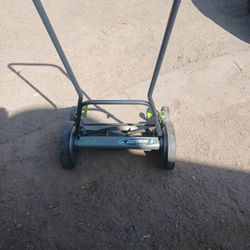 Earthwise 16in Manual Lawn Mower 