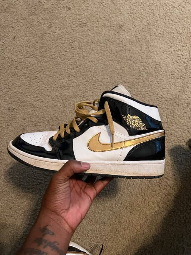 Jordan 1 Patent ( Pick Up Only )