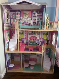 Doll House