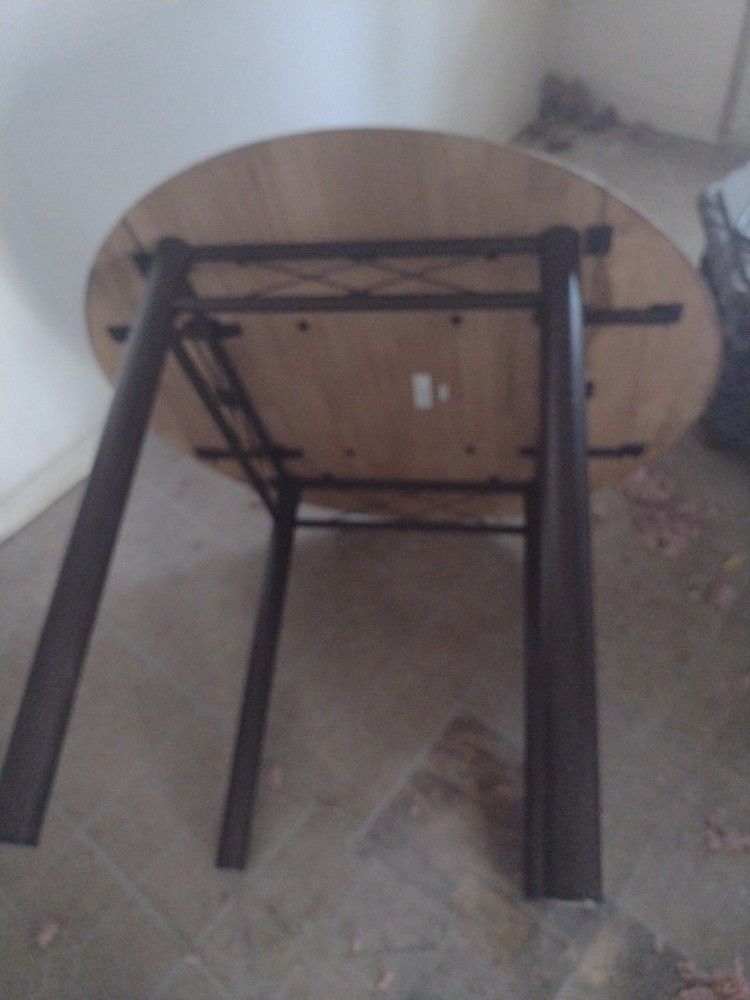 Kitchen Table Must Go Tv Moving I'll Be Here Til 2