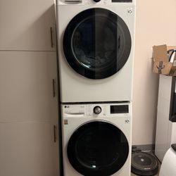 LG Electric Washer & Dryer