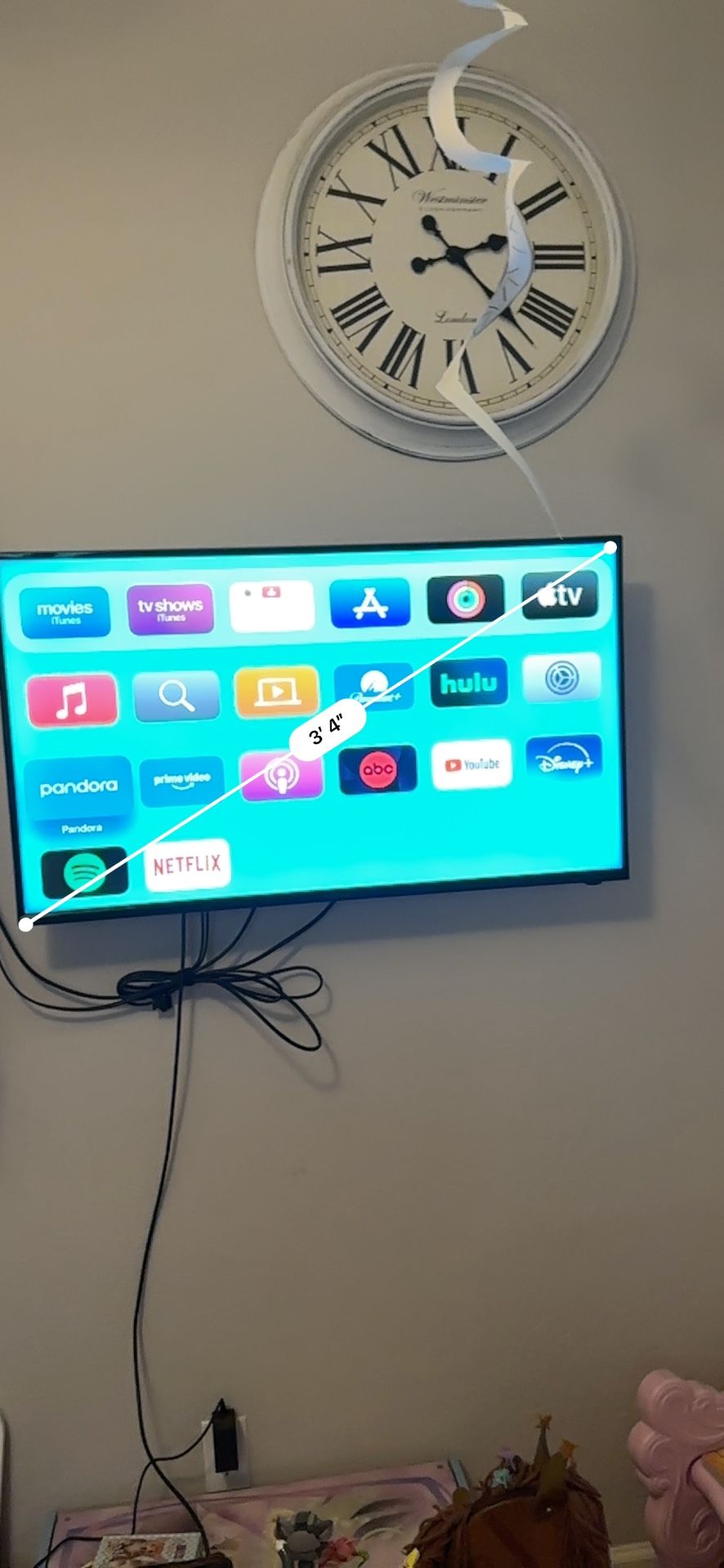 40 Inch Insignia TV