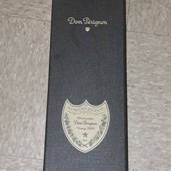 2009 Dom Perignon Brut
Champagne, France, Empty Bottle