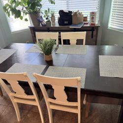 Kitchen Table And Chairs