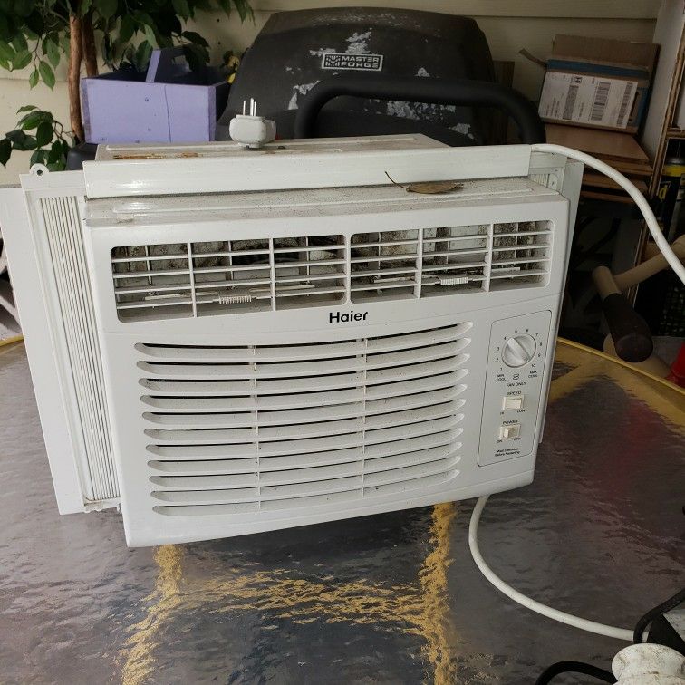 Haier AC Window Unit