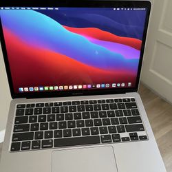 MAC Books Air