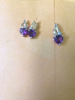 10k yellow gold with Amethyst stone