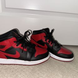 Air Jordan $120 Size 6.5Y