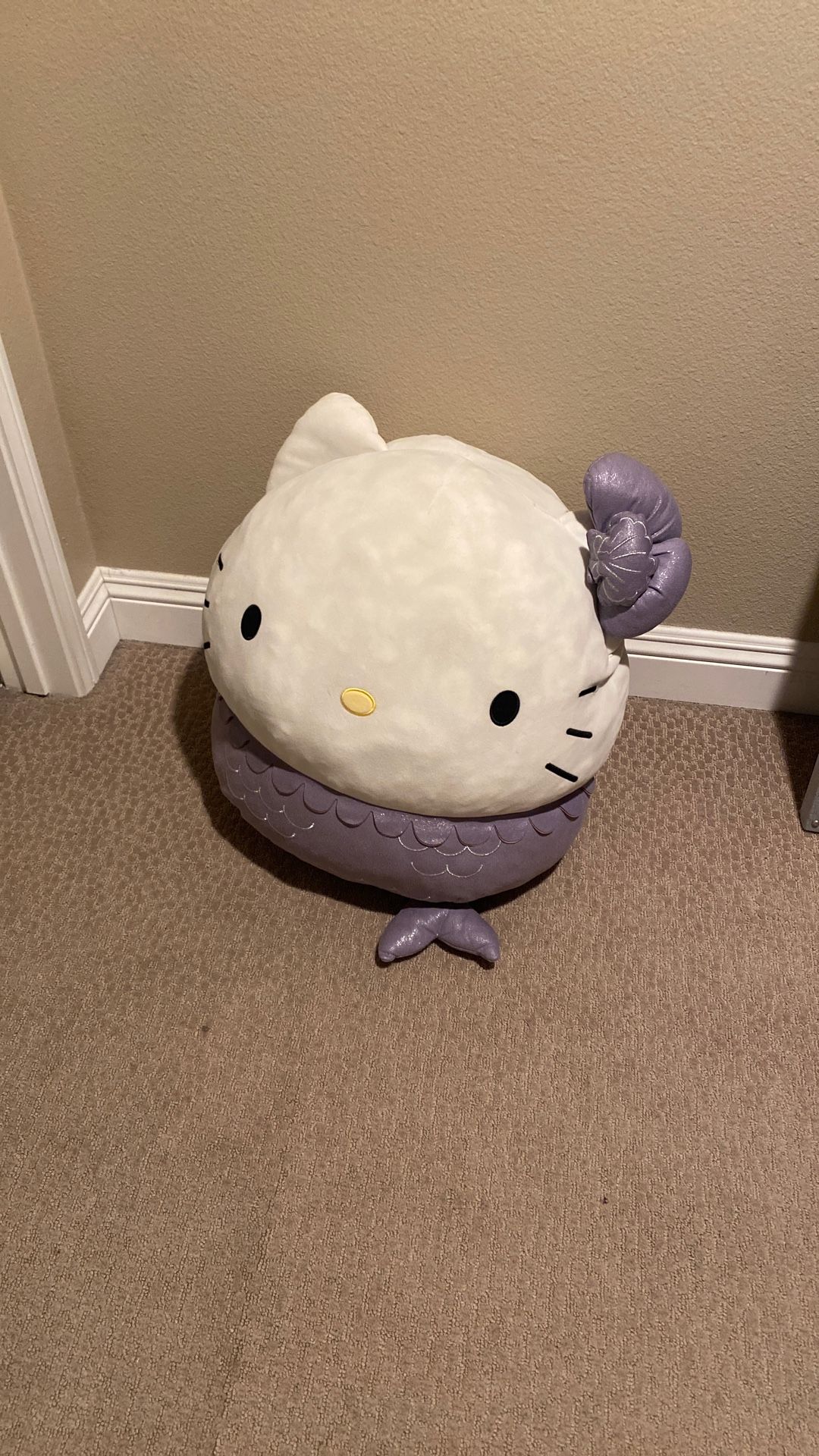 Mermaid hallow, kitty plushy pillow