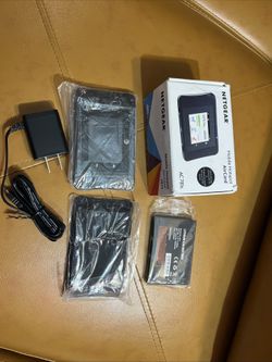 NETGEAR AT&T Unite Pro 781S Wi-Fi Mobile Hotspot - GSM Unlocked