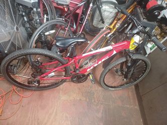 KHS ALITE 150 MOUNTAIN BIKE