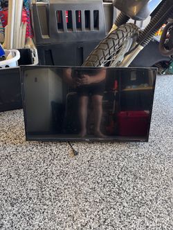 32 inch tv Roku