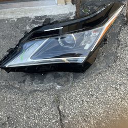 2018 LEXUS RX LEFT HEADLIGHT 