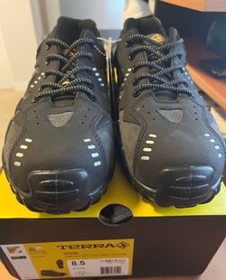 Work Shoes 8.5