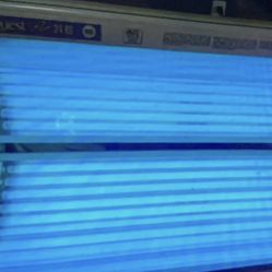 Sun Quest Pro 24 RS Tanning Bed