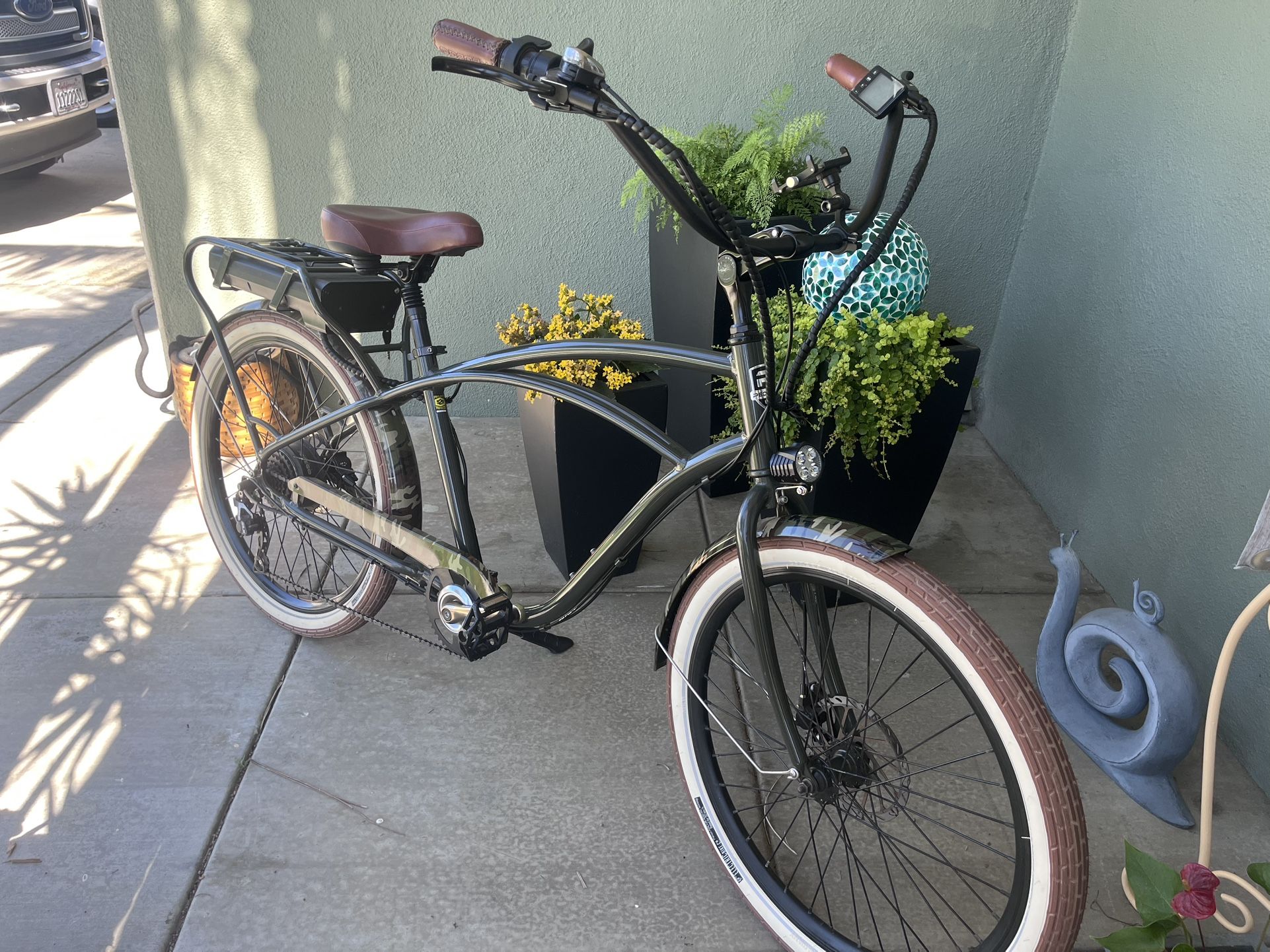 Pedego Interceptor