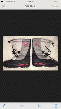 Sorel Winter Snow Boots Kids Youth Size 1 EUC Boys Gray And Black