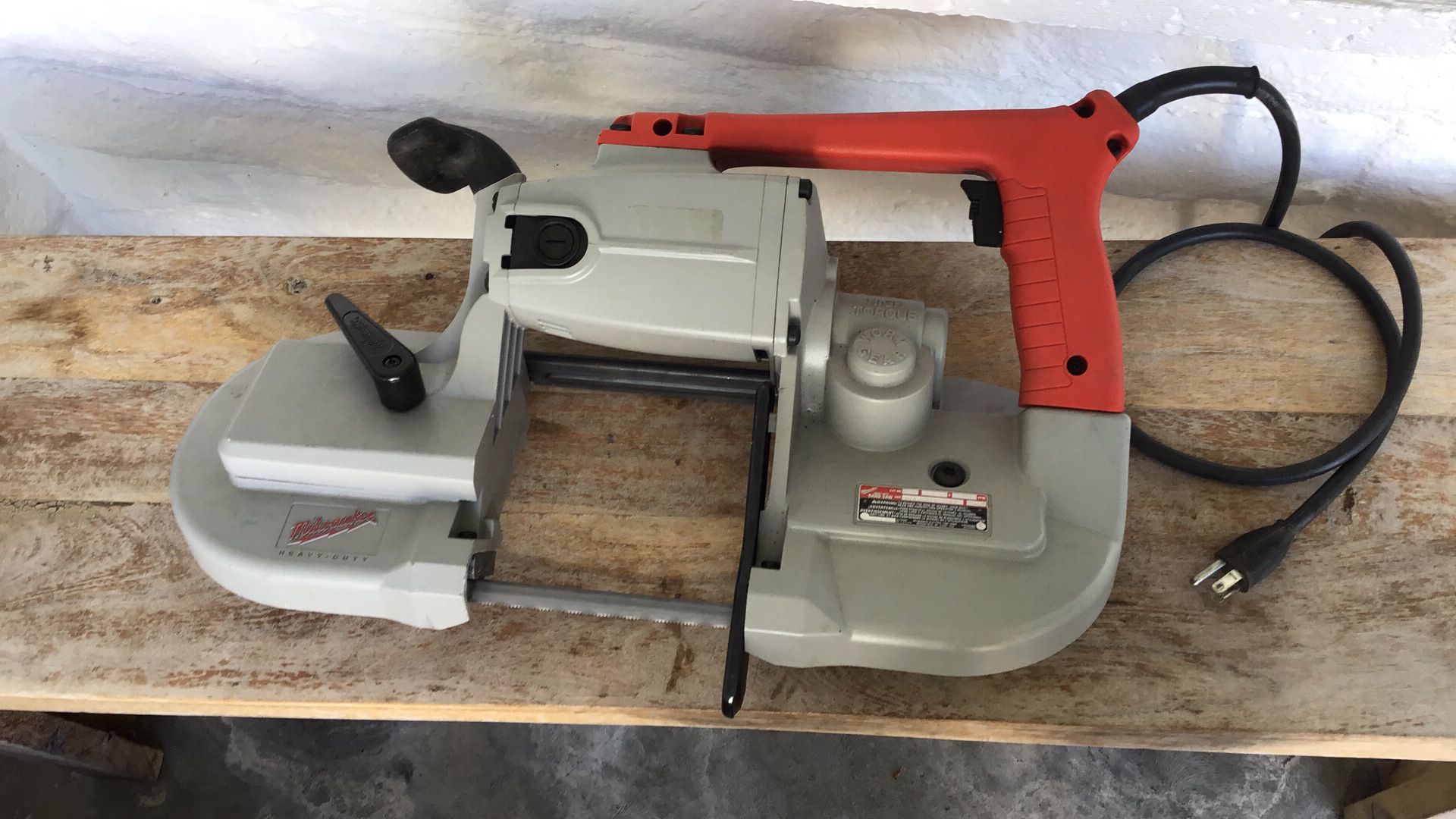 Electric Milwaukee Band Saw