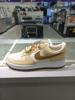 Mens Nike Shoe