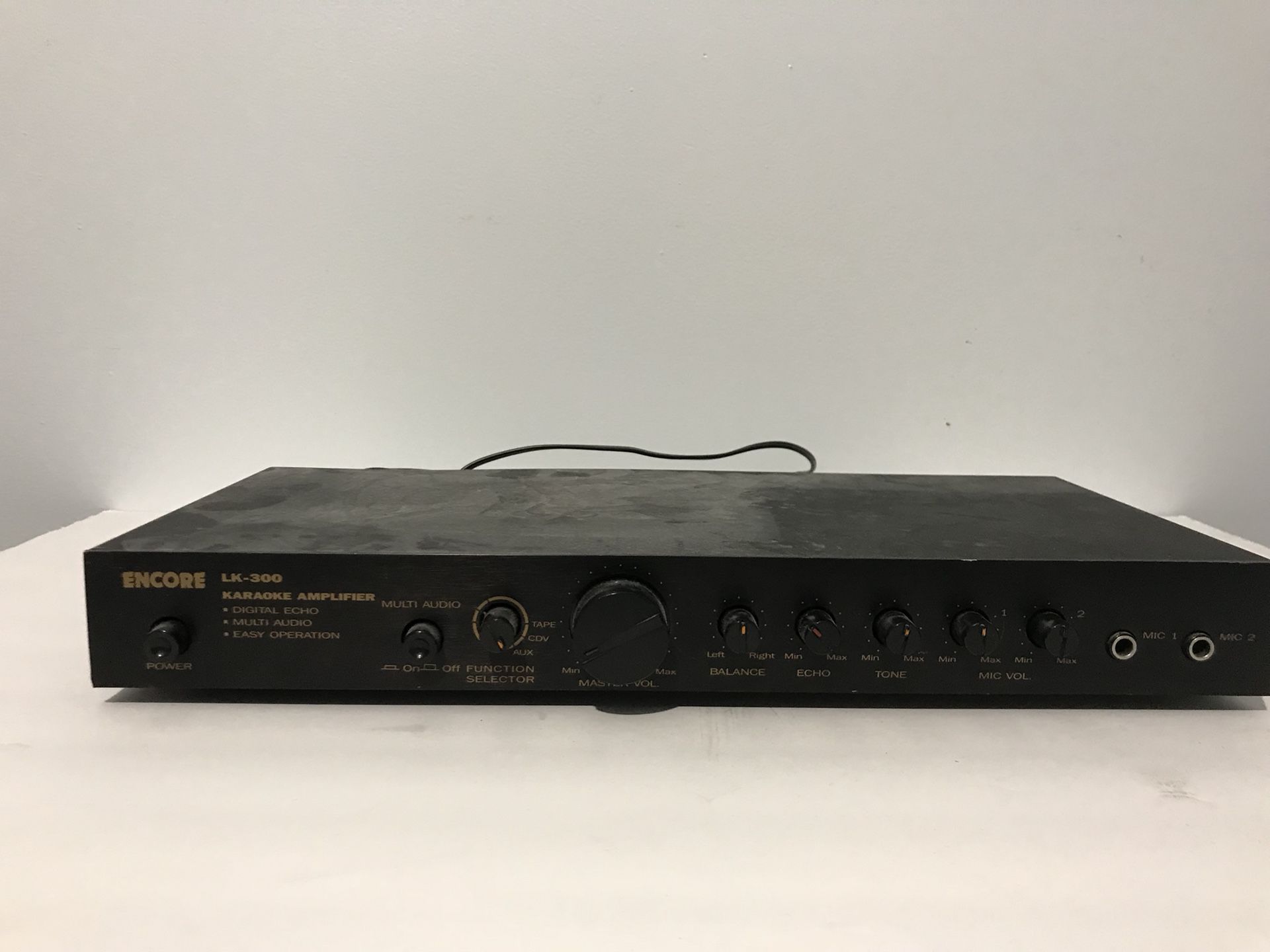 Encore LK-300 Karaoke Amplifier