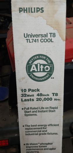 Brand New Four Foot T8 Bulbs Plus 8 Used Ones