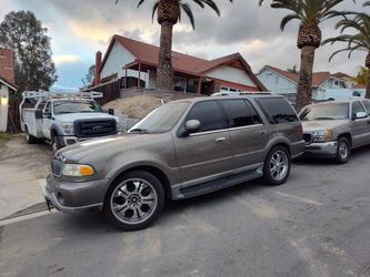 2002 Lincoln Navigator