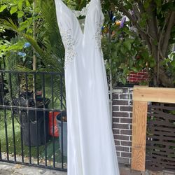White Dress Size 2P