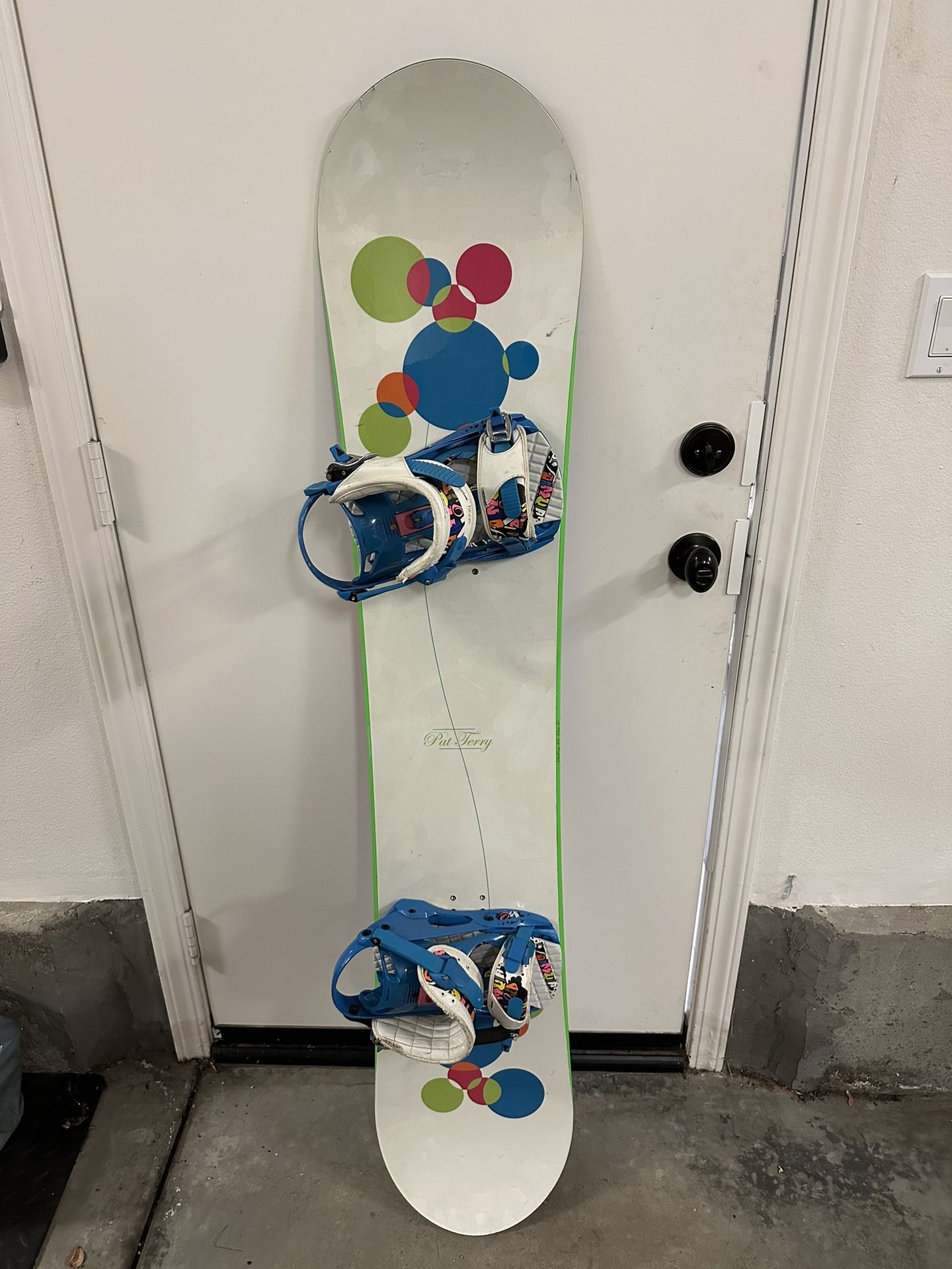 K2 pro model 152 Snowboard and Bindings