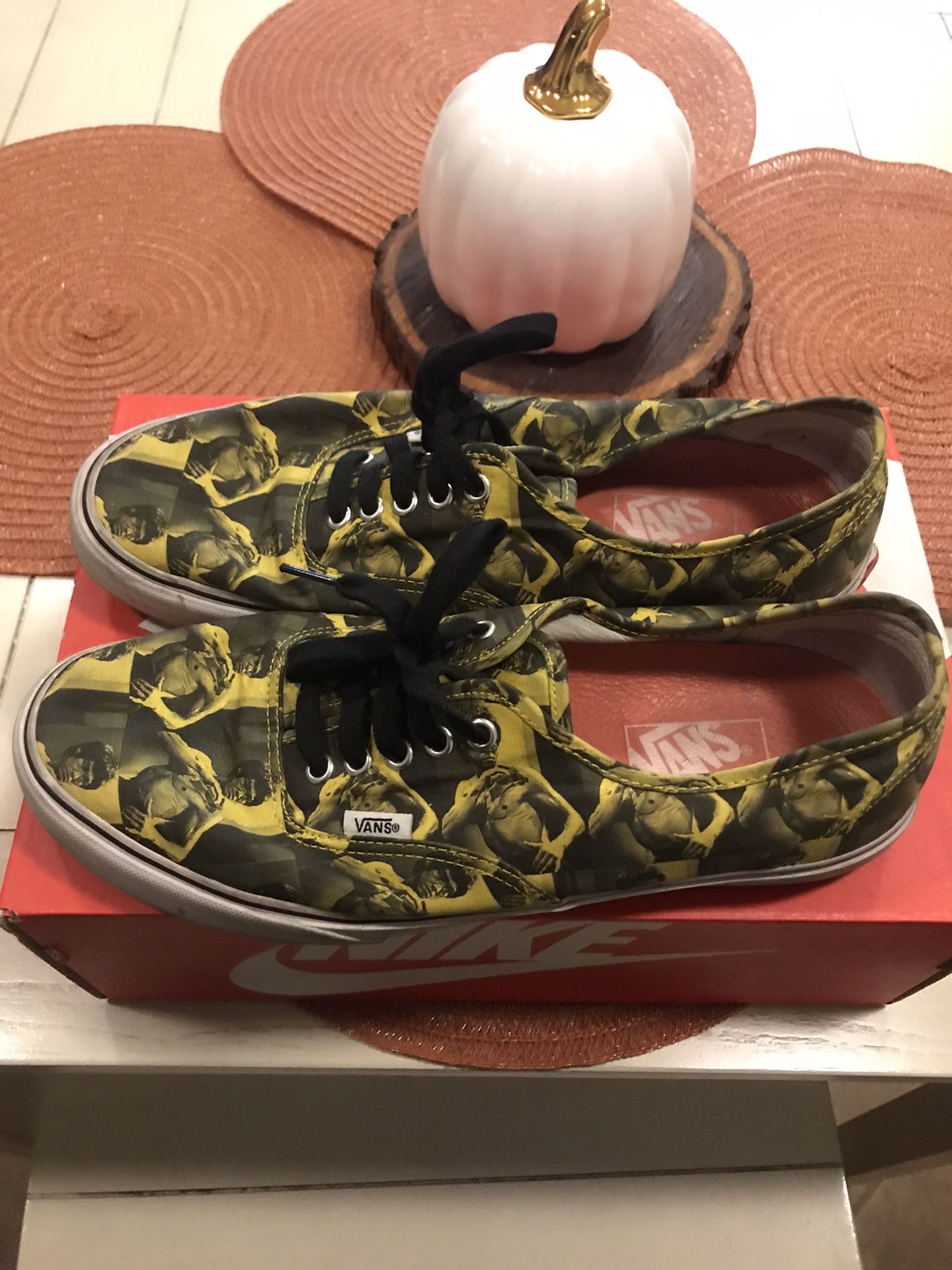 Supreme Vans 