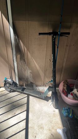 GoTrax Electric scooter