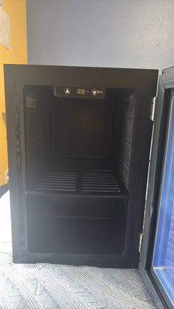Mini fridge