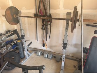 Squat rack