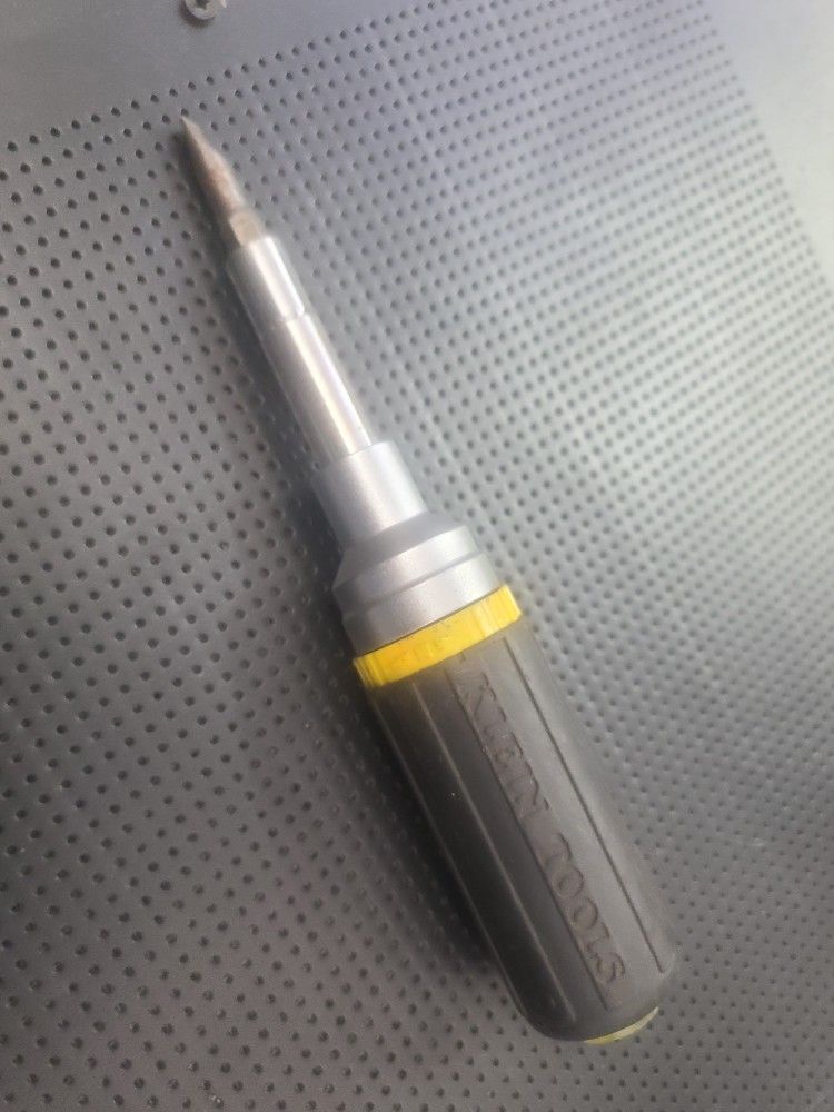 Klein Racheting Multi Bit Screwdriver