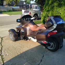 2012 can Am Spyder Rt Se5
