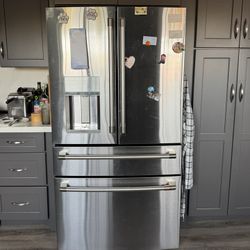GE Cafe Refrigerator 