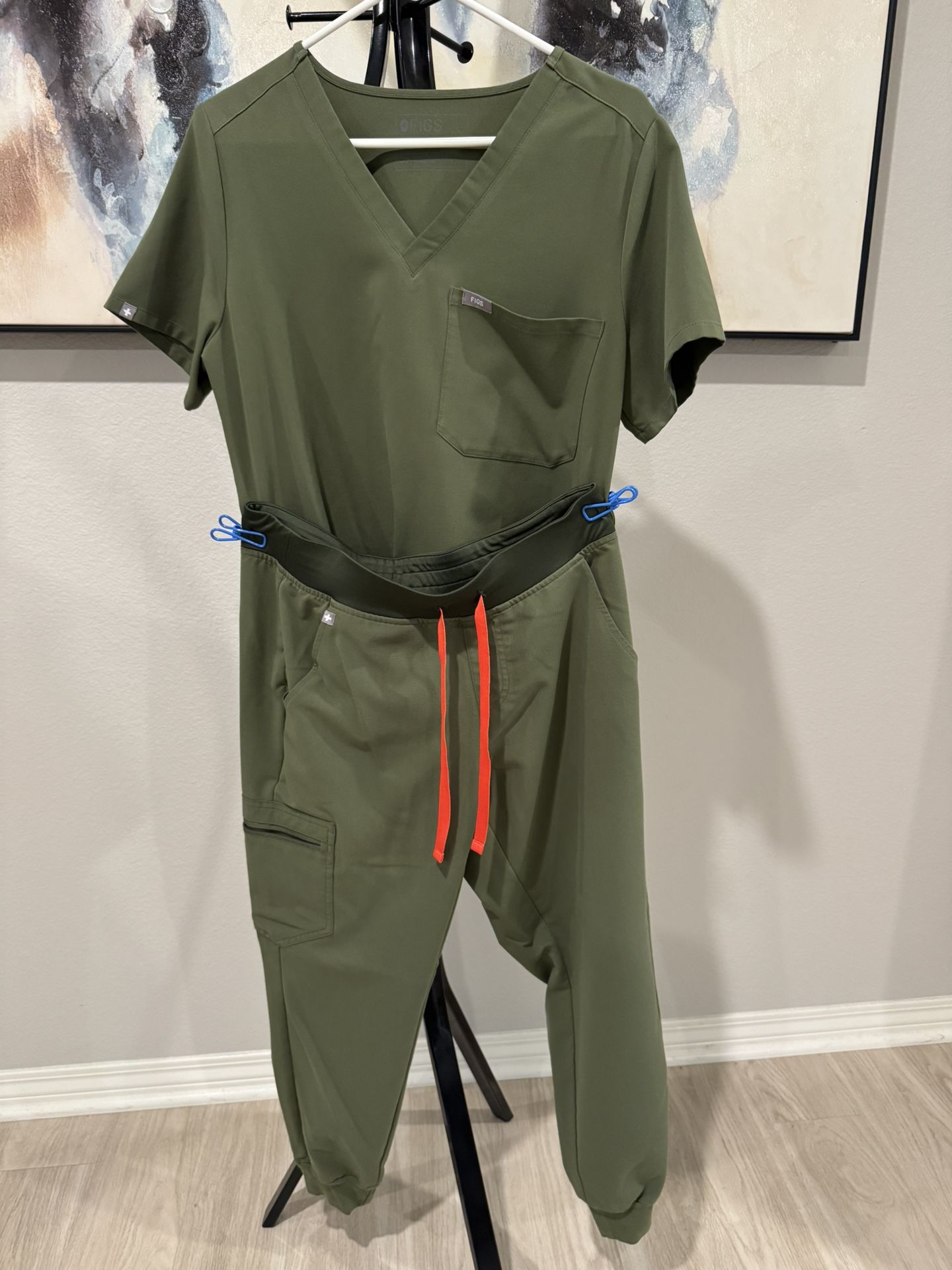 Figs Scrubs Top & Bottom Set
