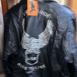 Brand New Harley Davidson Leather Jacket  Must Sell