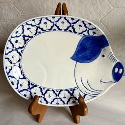 Blue And White Handmade And Painted Ceramic Pig Asian Tableware 