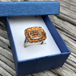 Gorgeous Ring, Size 7