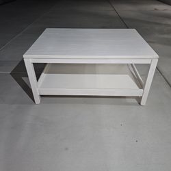 IKEA Center White Coffee Table  (Compressed Wood)
