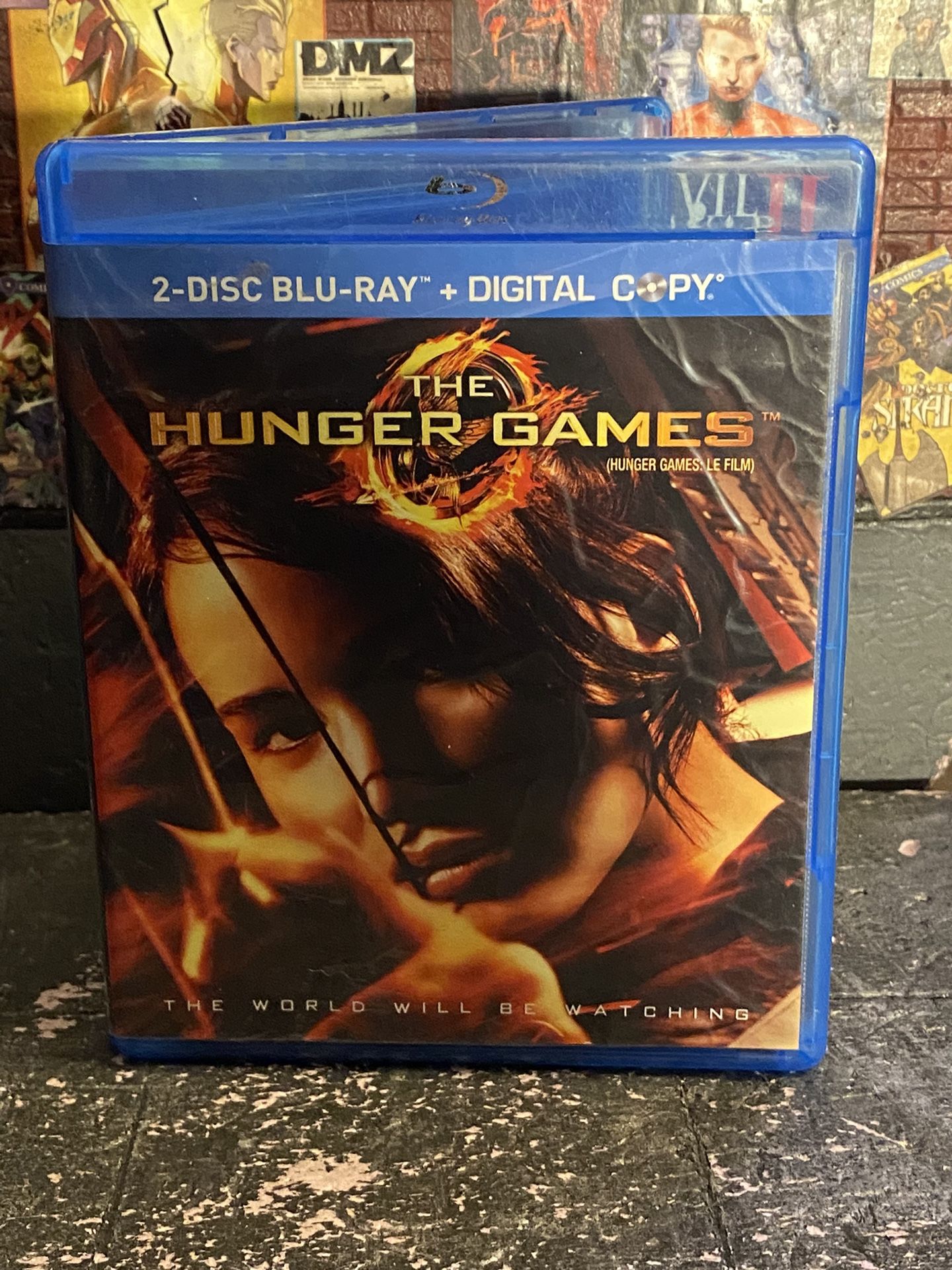 THE HUNGER GAMES (2-DISC) (BILINGUAL) (BLU-RAY) (BLU-RAY)