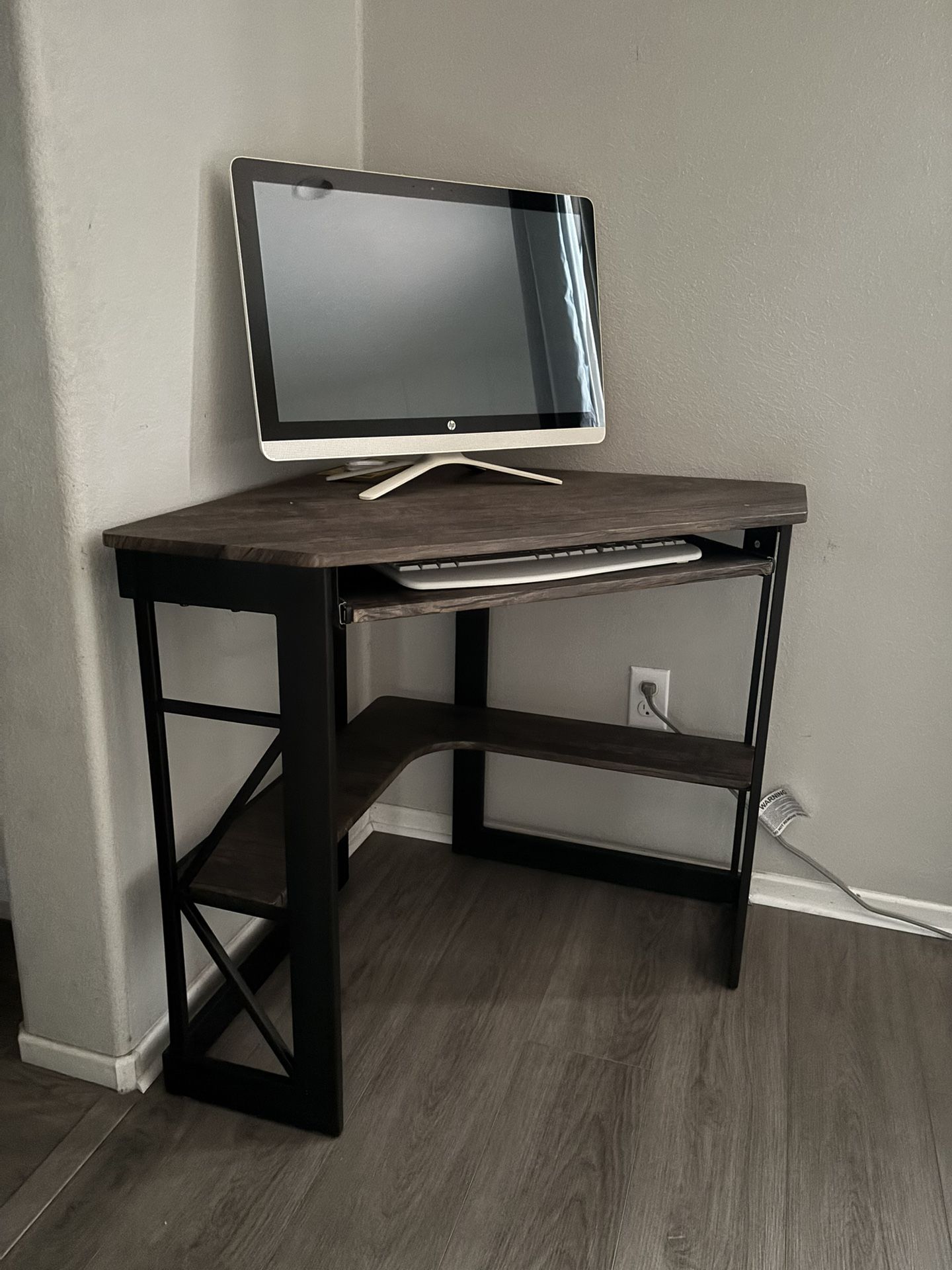 Corner Desk