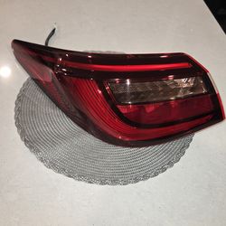2021 Infiniti Q50 rear left light