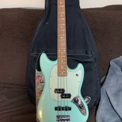 Fender Mustang PJ Bass