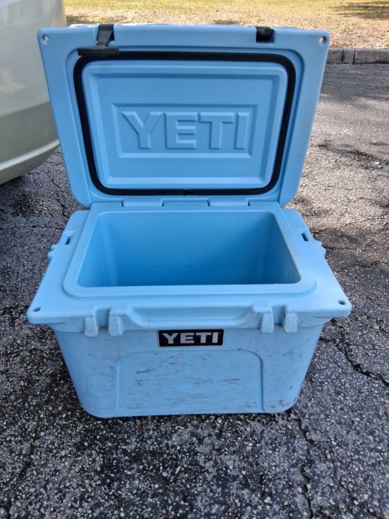 Ice Blue YETI Cooler - Roadie 20 Edition.